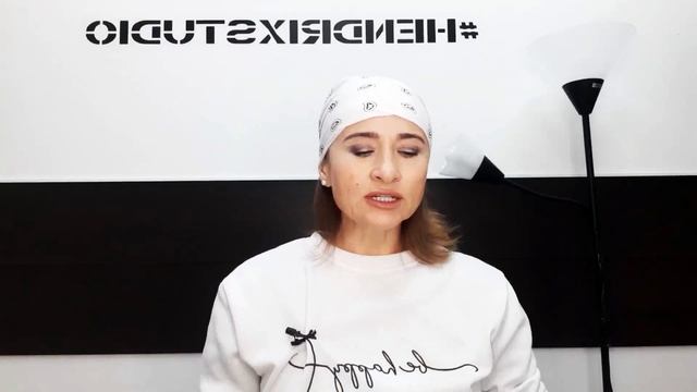 ТОНКИЙ СМЫК в вокале, что это? Сумбурно объясняю разницу между микстом и головным звуком.