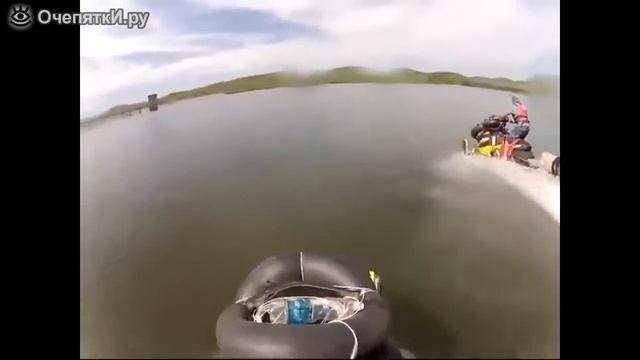 На снегоходах по воде от Алексея смотреть онлайн