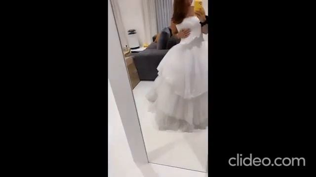 Айза Анохина продает свадебное платье, в котором вышла замуж за Гуфа смотреть онлайн