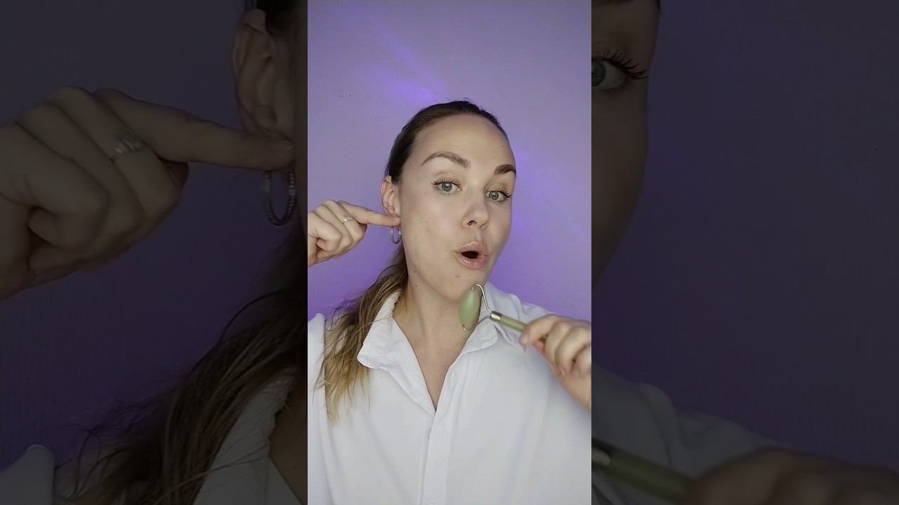 Массаж роллером от брылей и красивого овала #гимнастикадлялица #facemassage #морщинымарионетки