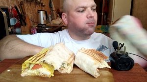 МУКБАНГ четыре вида шаурмы/ОБЖОР три лимонада