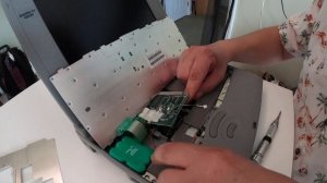 Toshiba Satellite Pro 400CDT [PT3]: Bios Battery Replacement - #IJDM0023