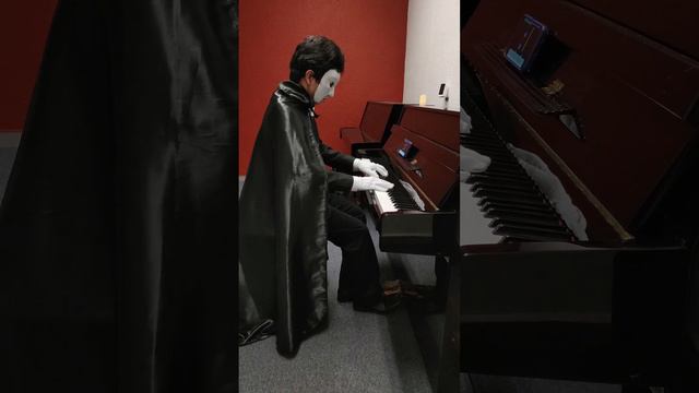 Doll dancing piano смотреть онлайн