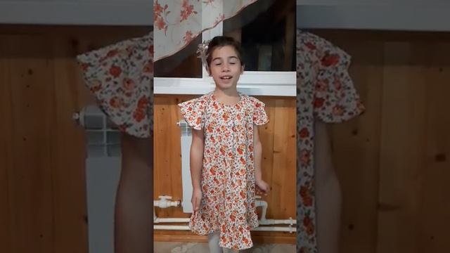 Полякова Людмила Андреевна, 7 лет, С. А. Есенин 'Звезды' смотреть онлайн