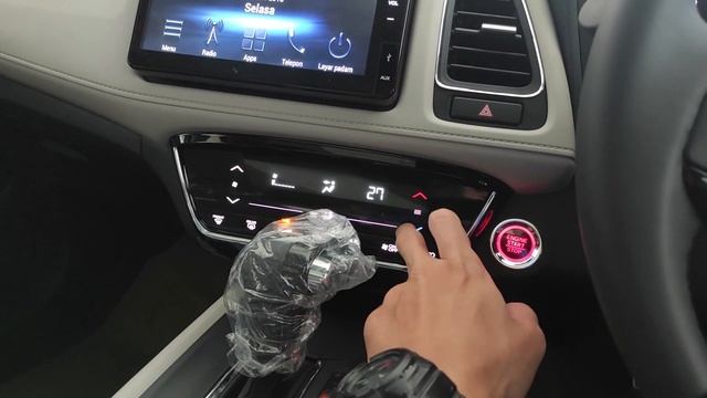 Honda HR-V 1.8 Prestige Two Tone [RU1] Facelift Improvement (2021) review - Indonesia смотреть онлайн