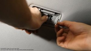 How to replace interior light bulb Toyota Corolla years 1995 to 2016