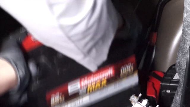 Ford Fusion Hybrid (2015) - New Battery Install смотреть онлайн