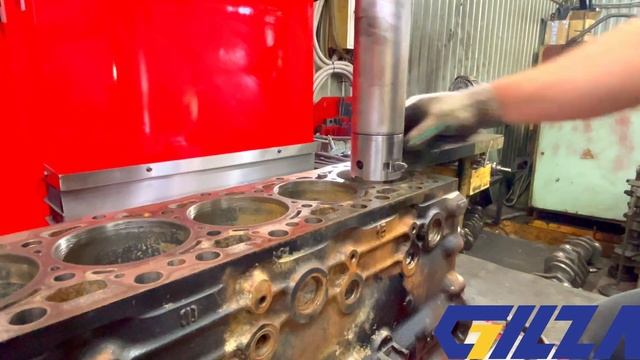 Вертикально-расточной станок с функцией фрезеровки плоскости TX170A смотреть онлайн