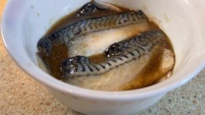 Скумбрия в духовке - Запеченная скумбрия рецепт Просто и Вкусно
