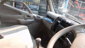 Видеообзор кабины Toyota Toyoace 2003 г. LY280-3758