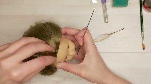 Инструменты для перепрошивки волос кукле. Нитковдеватель.