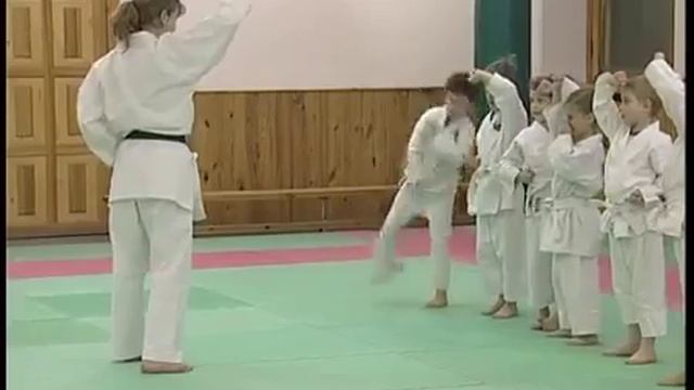 Беларусь/Шотокан. Детский клуб Барс: первые шаги смотреть онлайн