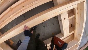 Как собрать оконный проем со сдвоенными стойками в доме по каркасной технологии
