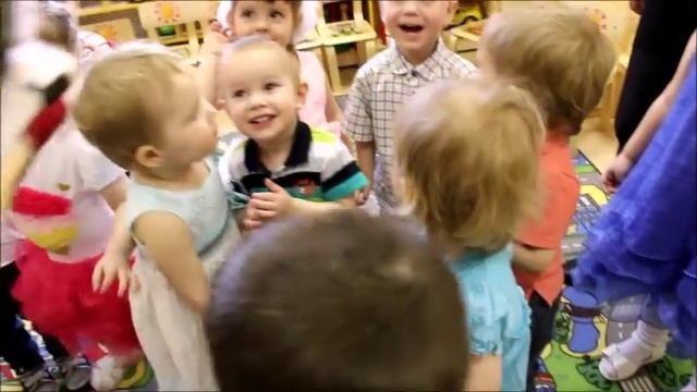 Частный детский сад "В гостях у Солнышка" 8 марта смотреть онлайн