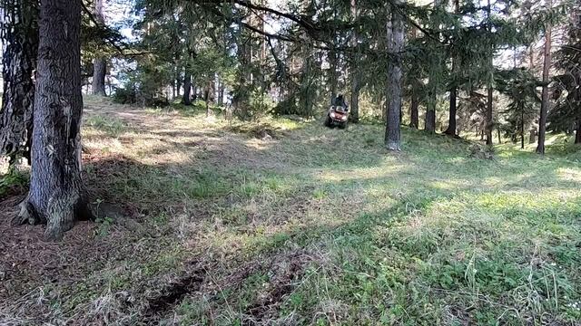Прогулка на квадроцикле сф мото х8 в воскресный выходной день. Покатушки на квадроцикле. смотреть онлайн