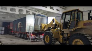 Стройматериалы для гаража, замёрзший погрузчик и другое. Последний рабочий день уходящего года.