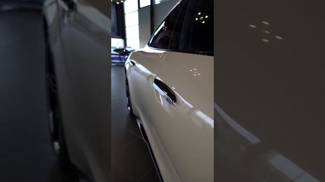 Porsche Taycan 4S in coffeebeigemetallic - NEU IM SHOWROOM! смотреть онлайн