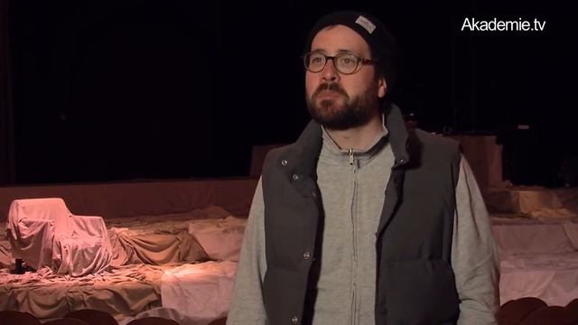 Andri Perl: «Es ist spannend zu sehen, wie sich Text auf der Bühne verlebendigt» смотреть онлайн