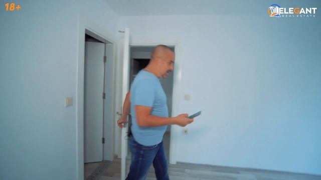 Недорогая трехсторонняя квартира 2+1 в центре Махмутлара. Хорошая локация и площадь. Что с минусами