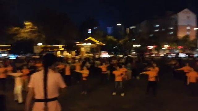 Китайская народная гимнастика. Циндао смотреть онлайн