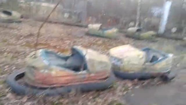Парк аттракционов в Припяти смотреть онлайн