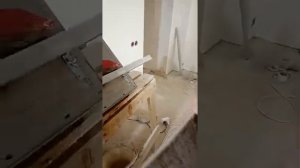 Идеальная заусовка - 45° недорогим электро плиткорезом video