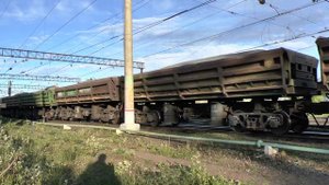 Электровоз ВЛ10-1331 с грузовым