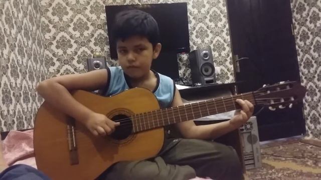 Маленький испанец на гитаре смотреть онлайн