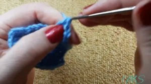 Плотный бабушкин квадрат крючком.