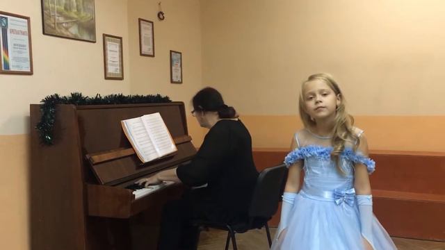 Муз.Р.Роджерс, сл. О. Хаммерсстайна, рус. текст М.Подберезского «Песня о прекрасных вещах»