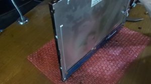 Почему монитор включается и сразу гаснет