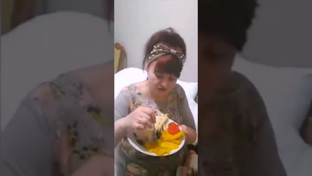 МУКБАНГ (солянка.. ?)