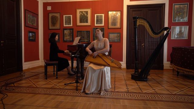 Е. Панченко "Тарантелла". Исп. Дарья Смирнова (гусли), Елена Леджинова (ф-но)