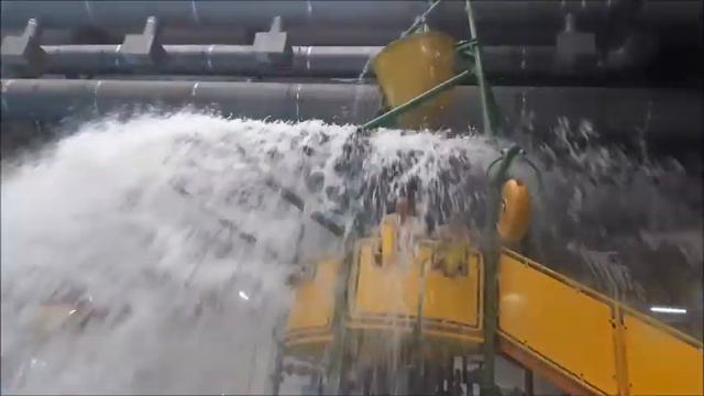 Аквапарк Тропический остров . Активный отдых с детьми. смотреть онлайн