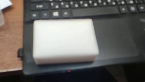 Как очистить клей от скотча с пластиковой поверхности за пару секунд.