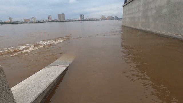Благовещенск: набережная, вид на Хэйхэ, центр города, арка и площадь Победы – обзор в июле 2022 смотреть онлайн