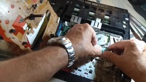 Ремонт видеомагнитофона Sony SVO-260, замена синий шестерни