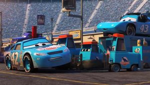 Disney Pixar Cars : Lightning Mcqueen, Cruz, Mater, Hudson, Axlerod, Finn, Frank, Guido, Mack, Tow
