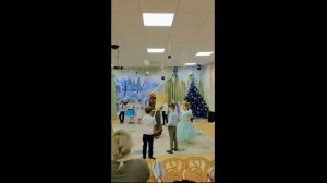 новогодний утренник. сказка 12 месяцев. д/с "Одуванчик №74" г.Мытищи 28.12.21г (6,4)