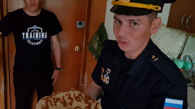 ДМБ 2022 Встретили родные,близкие мне люди смотреть онлайн