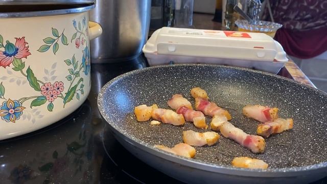 Яичница на сале☕️???ЯЗЫК ГОВЯЖИЙ?????? смотреть онлайн