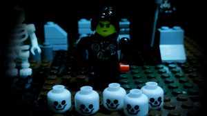 Скелеты, кости, черепа.