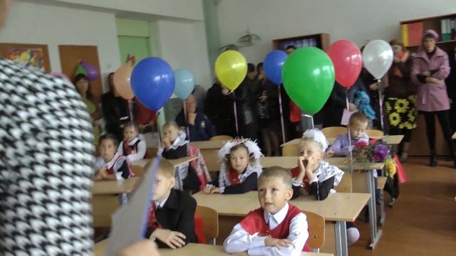 Новый Васюган 1Б КЛАСС 2016 1 сентября смотреть онлайн