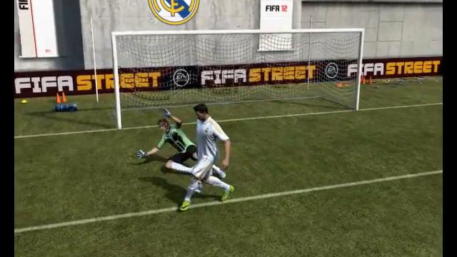 гол на арене в FIFA 12 смотреть онлайн