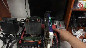 HUANANZHI X99-AD4 GAMING V2.0 //Распаковка и первый запуск