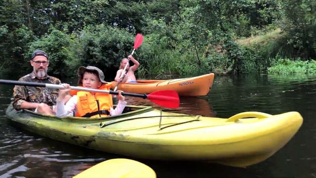 Погнали в путешествие по реке Титовка!🚣♂️ смотреть онлайн
