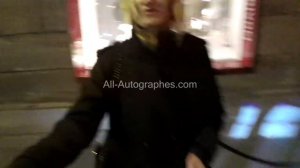 Amber Valletta signing autographs in Paris