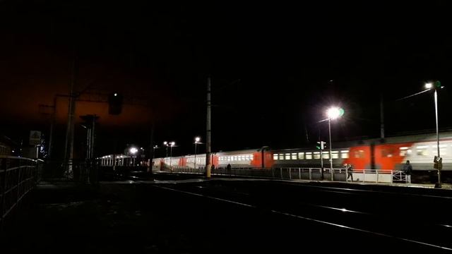 [РЖД] [РЖД] Электропоезд ЭД4М сообщением пл. 47 км - Москв. смотреть онлайн