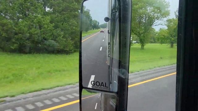 робочі будні тракіста в ?? борщ не варим і котлети не жарим в дорозі? смотреть онлайн