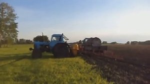 Химобработка посевов. Баковая смесь: гербицид + микроудобрение фульвогумат.
